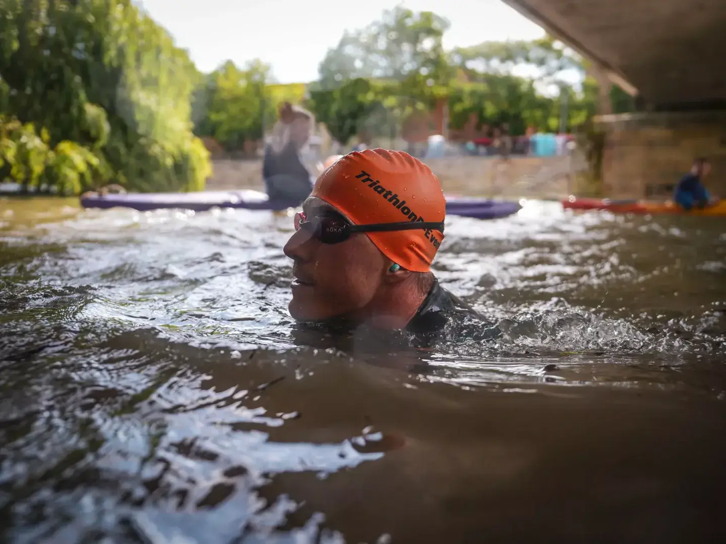 Freiwasserschwimmen im Triathlon